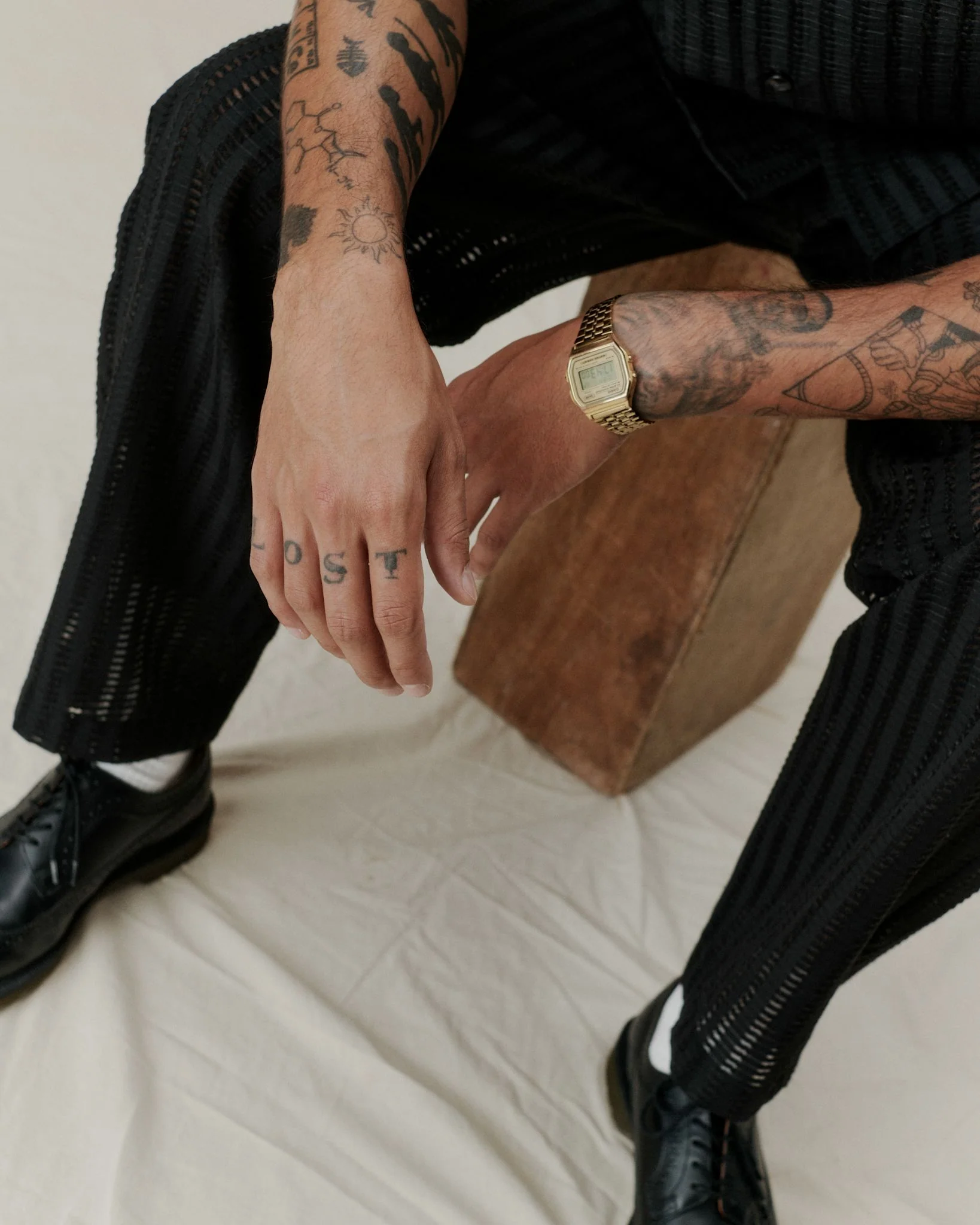 Agency - Black - Image 7