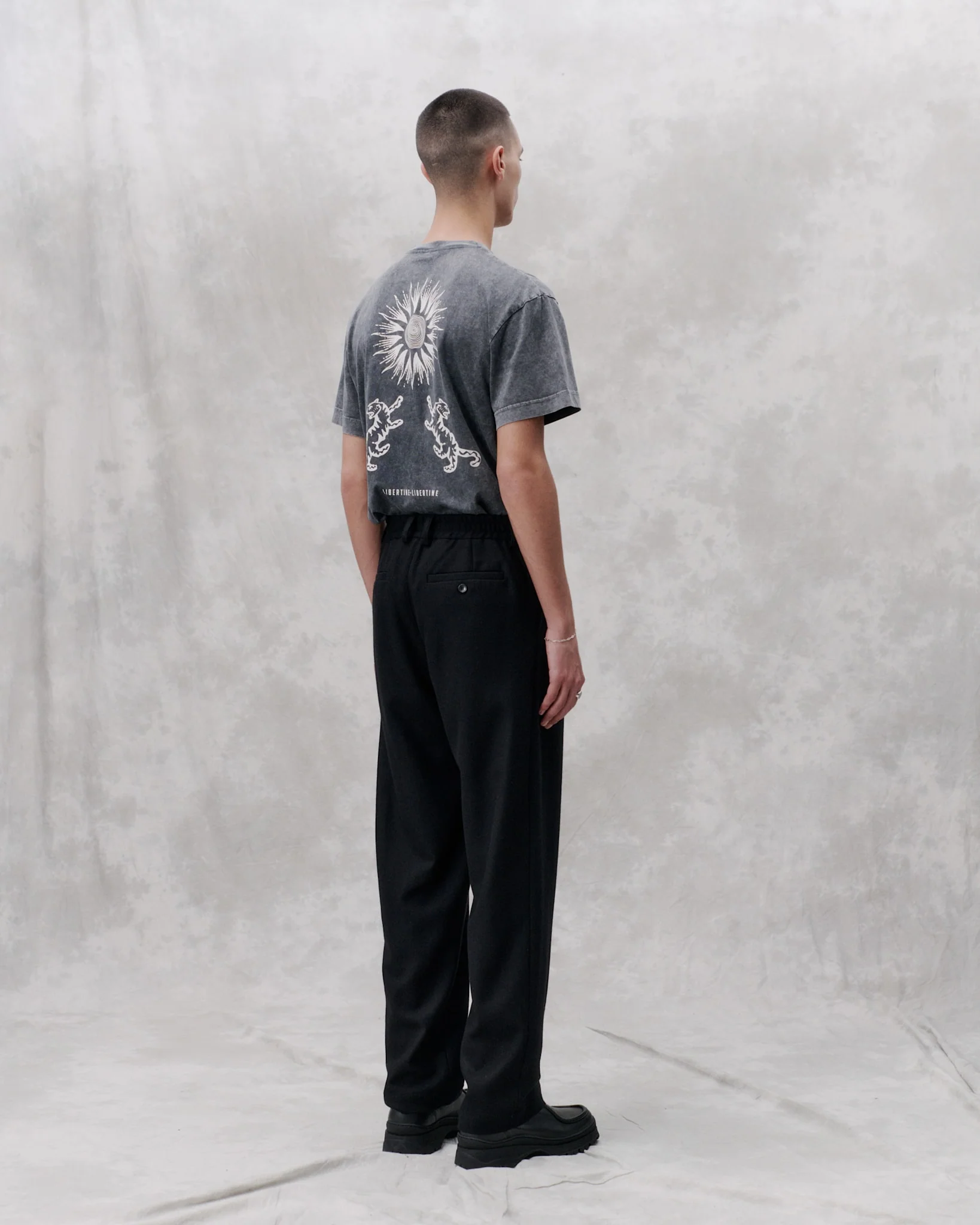 Agency - Black - Image 8
