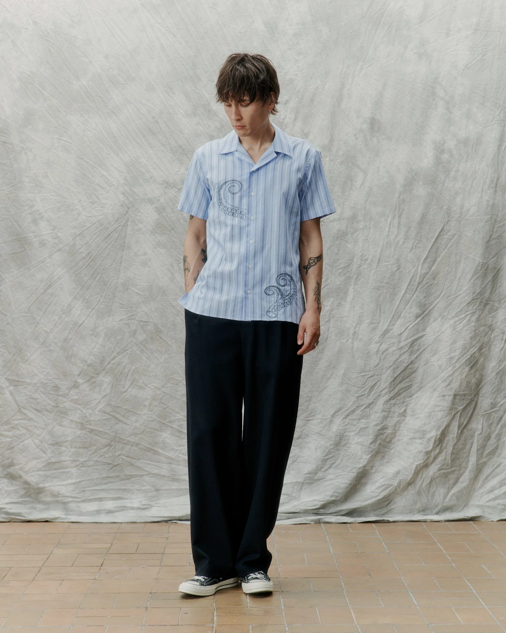 Alive - Dark Navy - Image 3