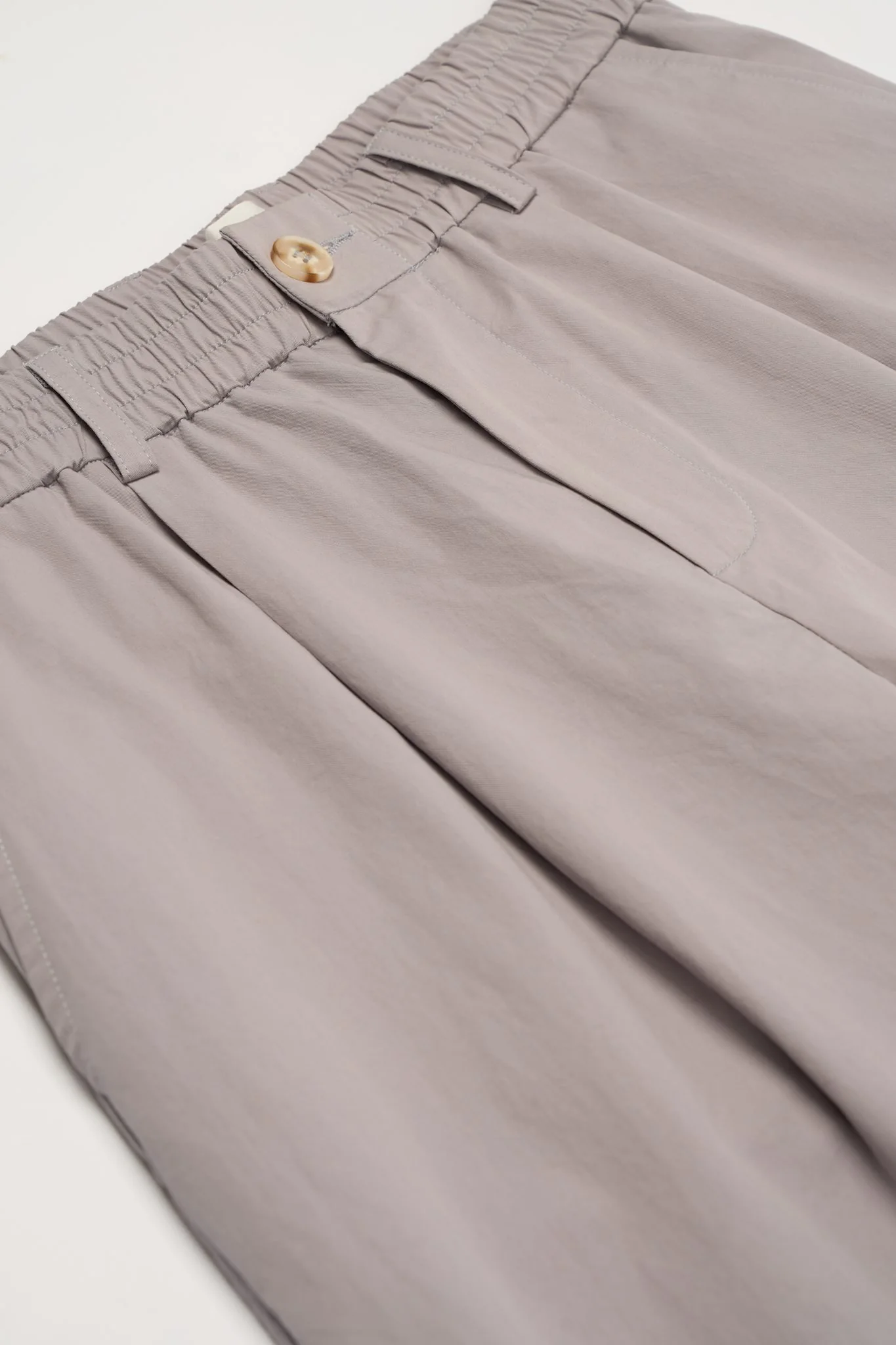 Alive - Warm Grey - Image 3