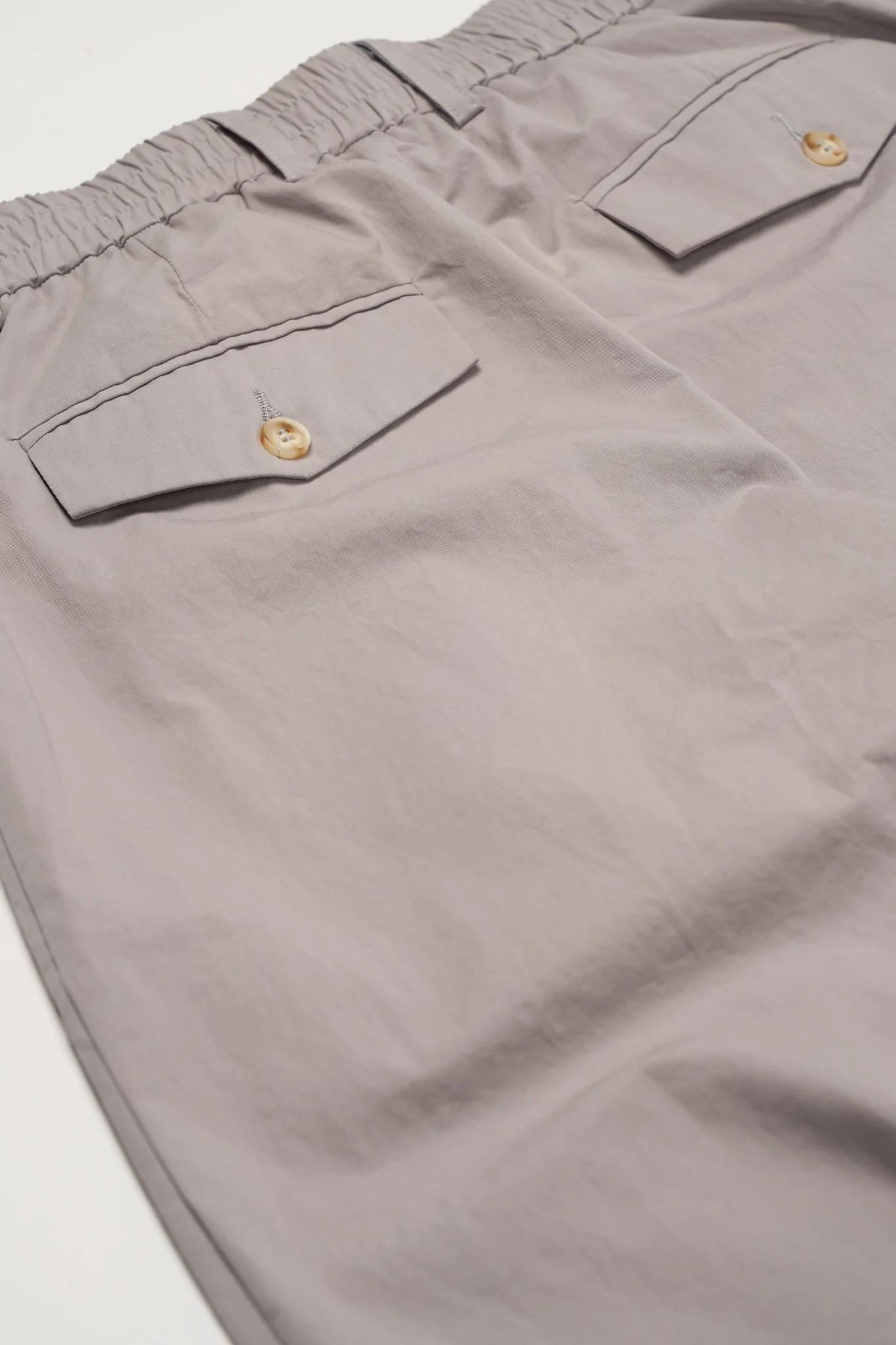 Alive - Warm Grey - Image 5