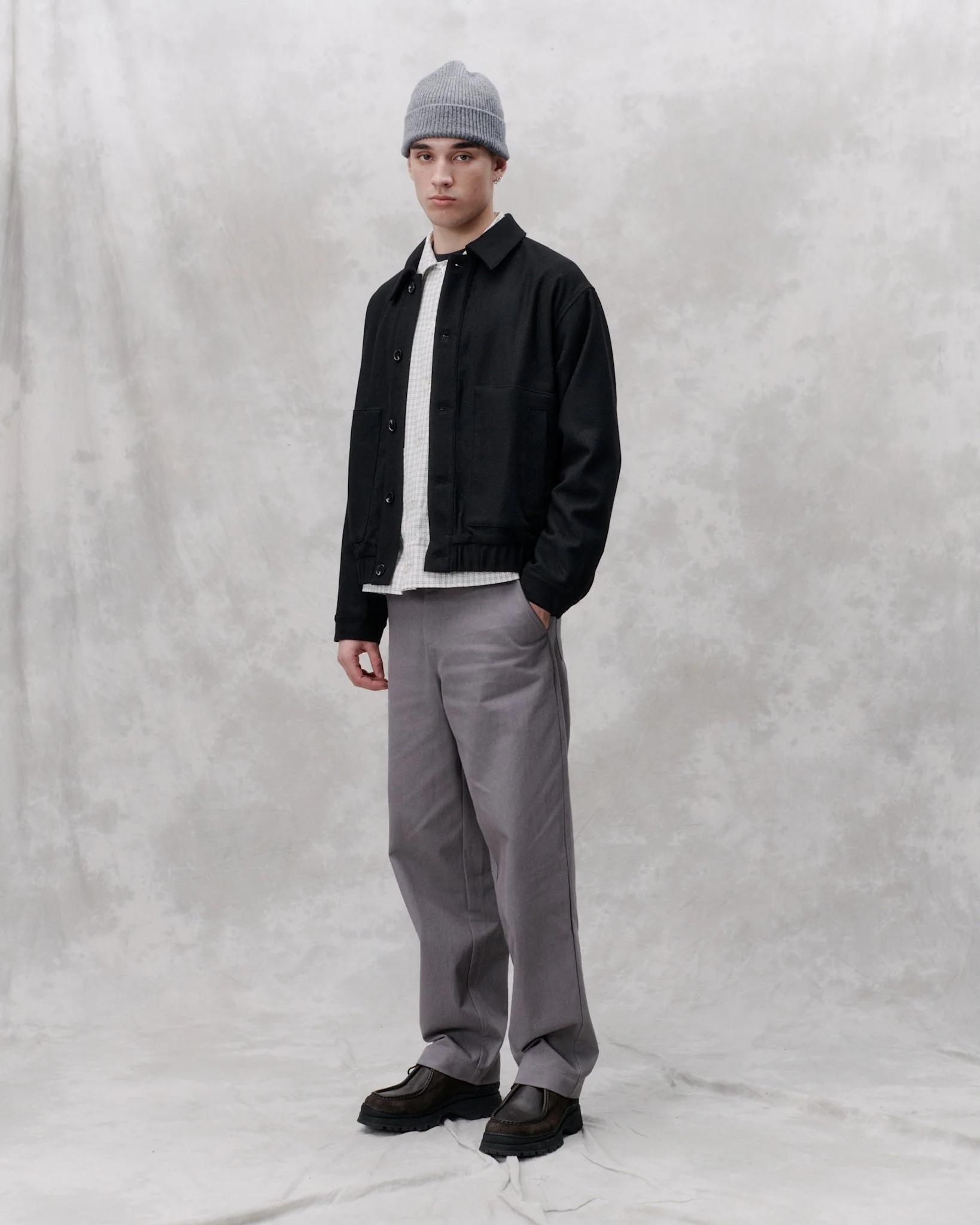 Blunt - Black - Image 3