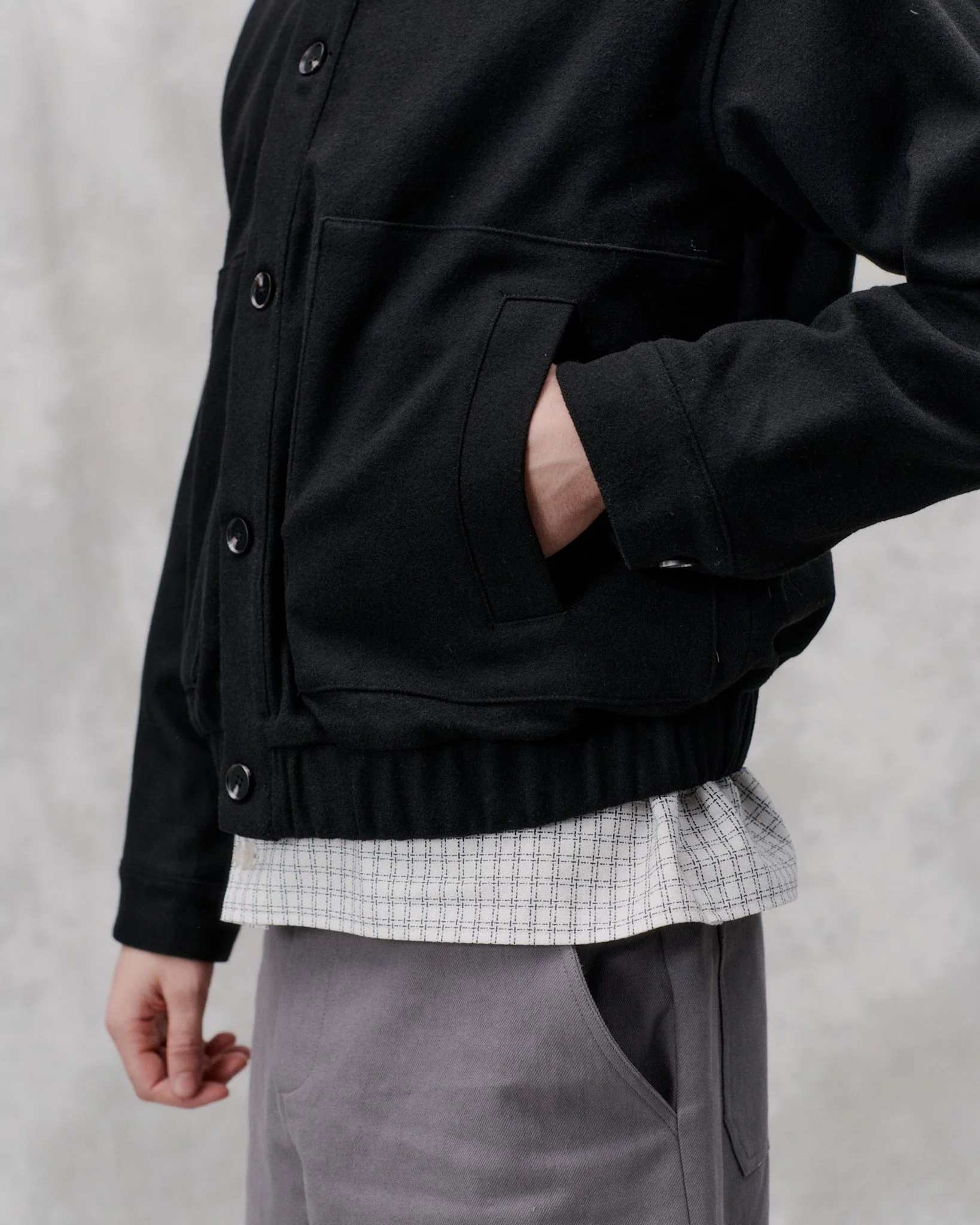 Blunt - Black - Image 4