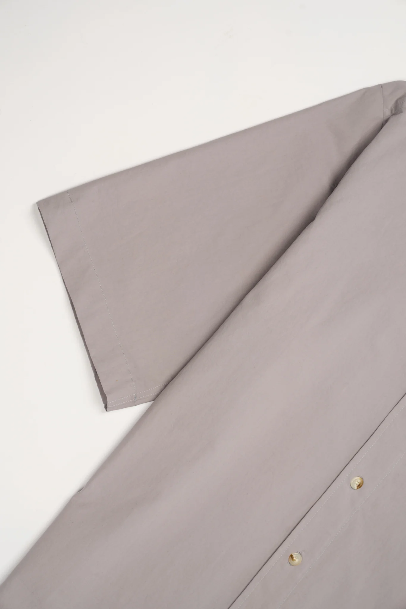 Carbon - Warm Grey - Image 5