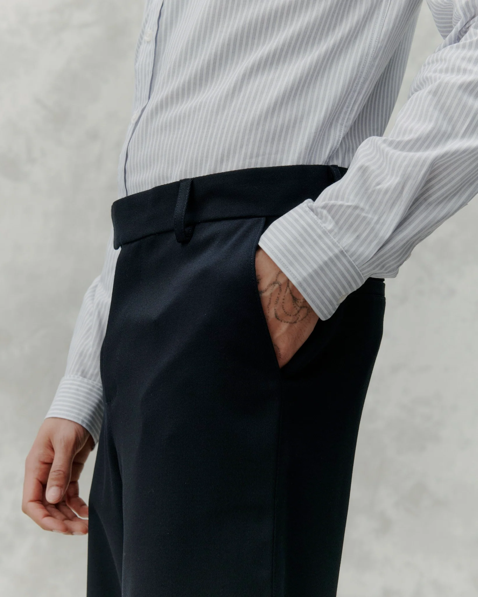 Decade Tailored - Navy - Image 5