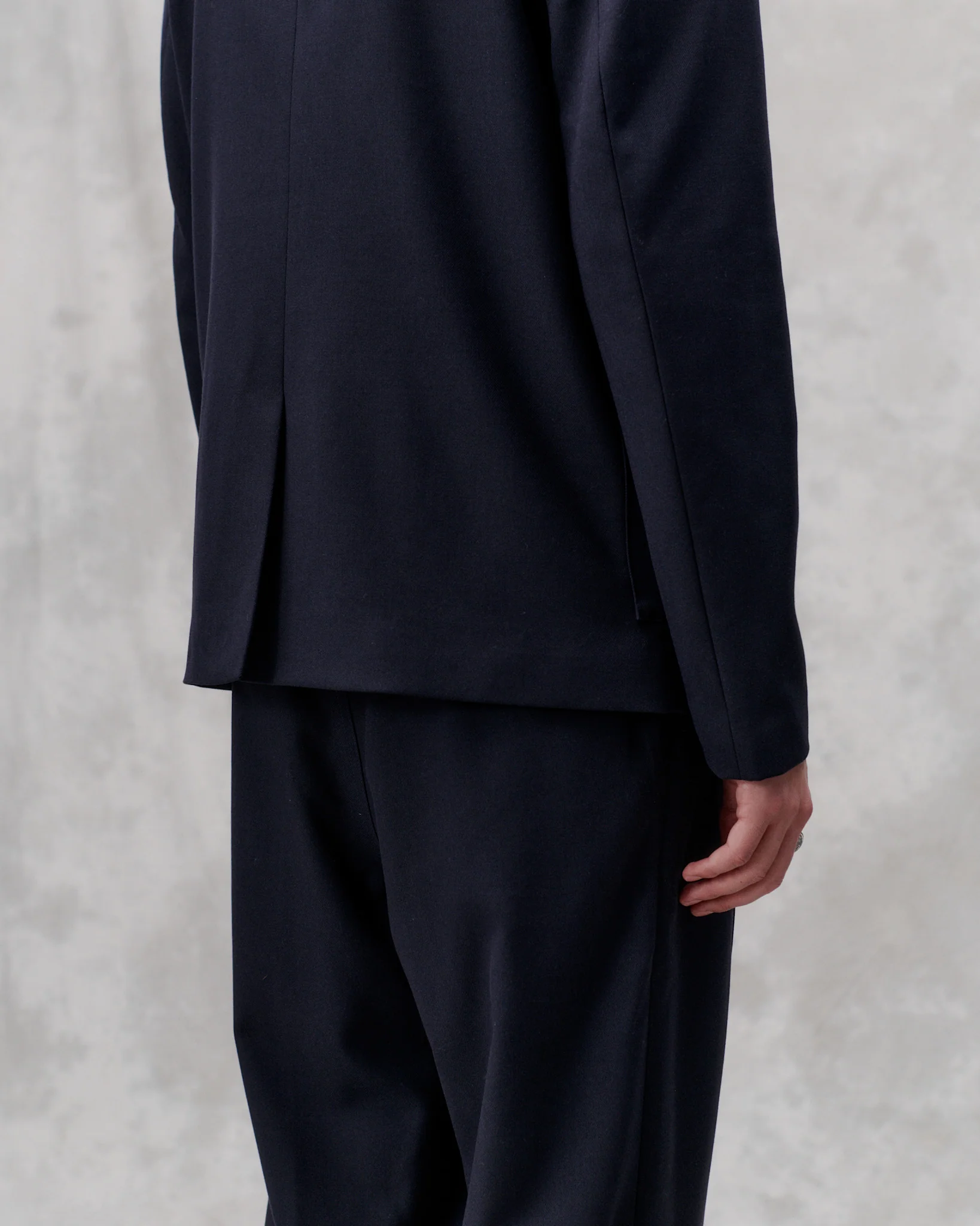 Public - Navy - Image 8