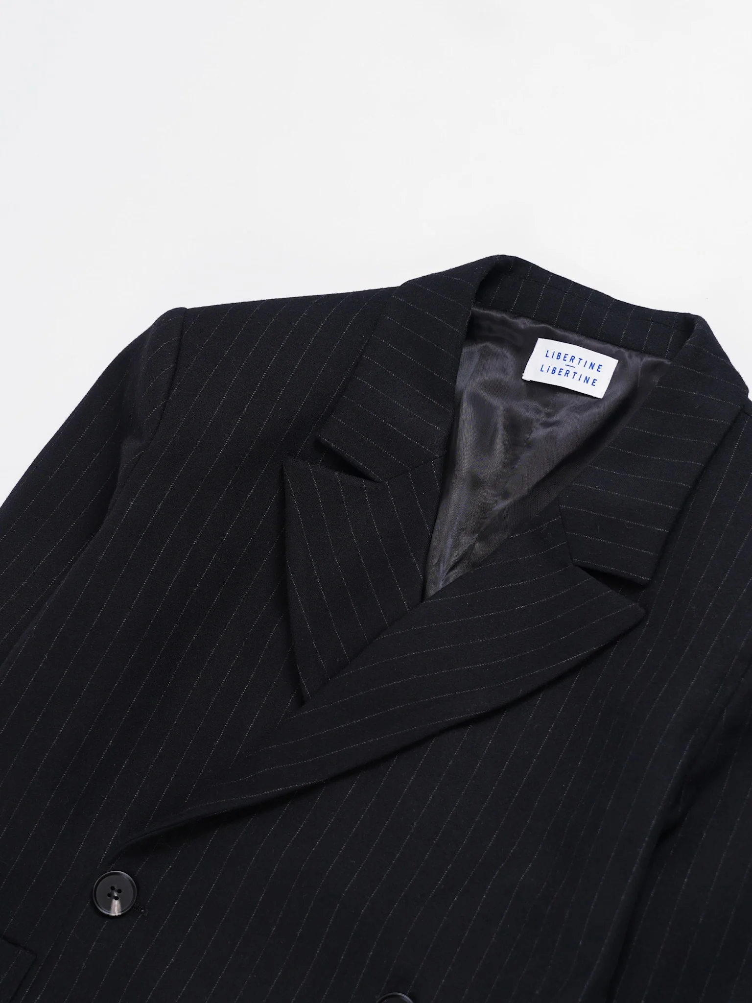Public - Black Pin - Image 3
