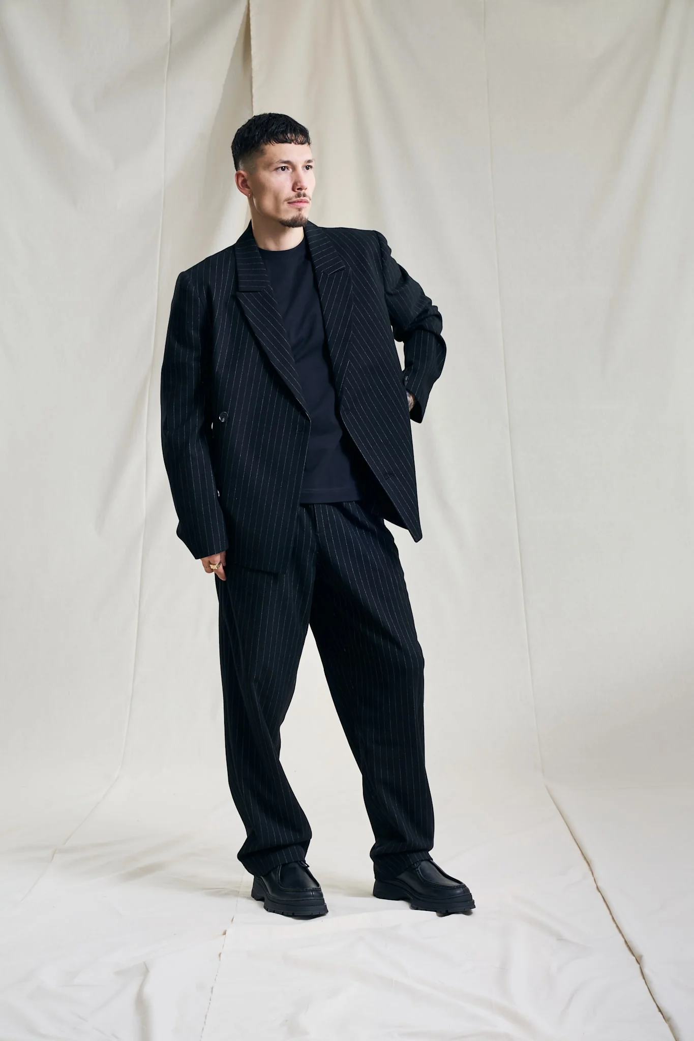Public - Black Pin - Image 6