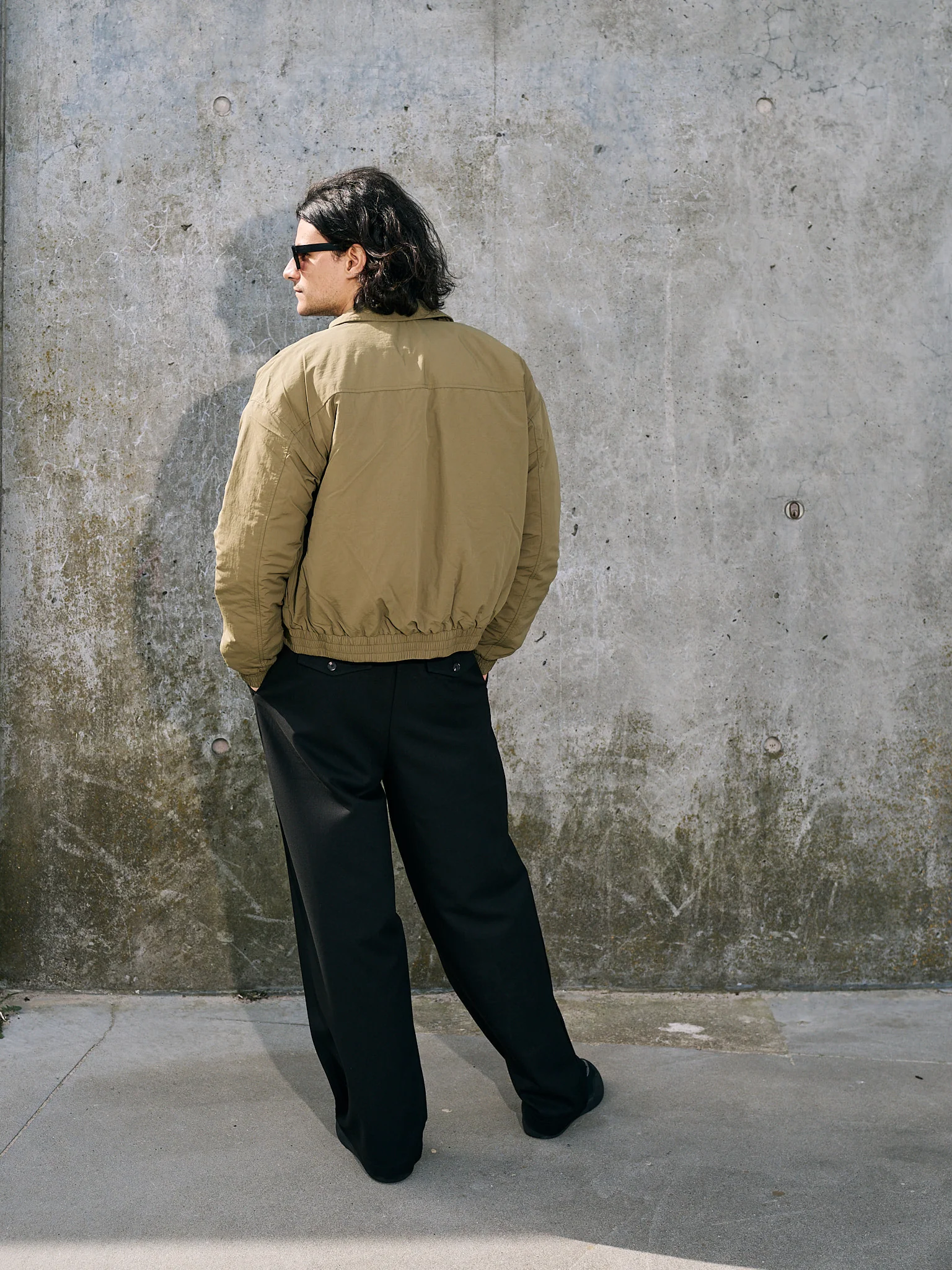 Stale - Black - Image 4