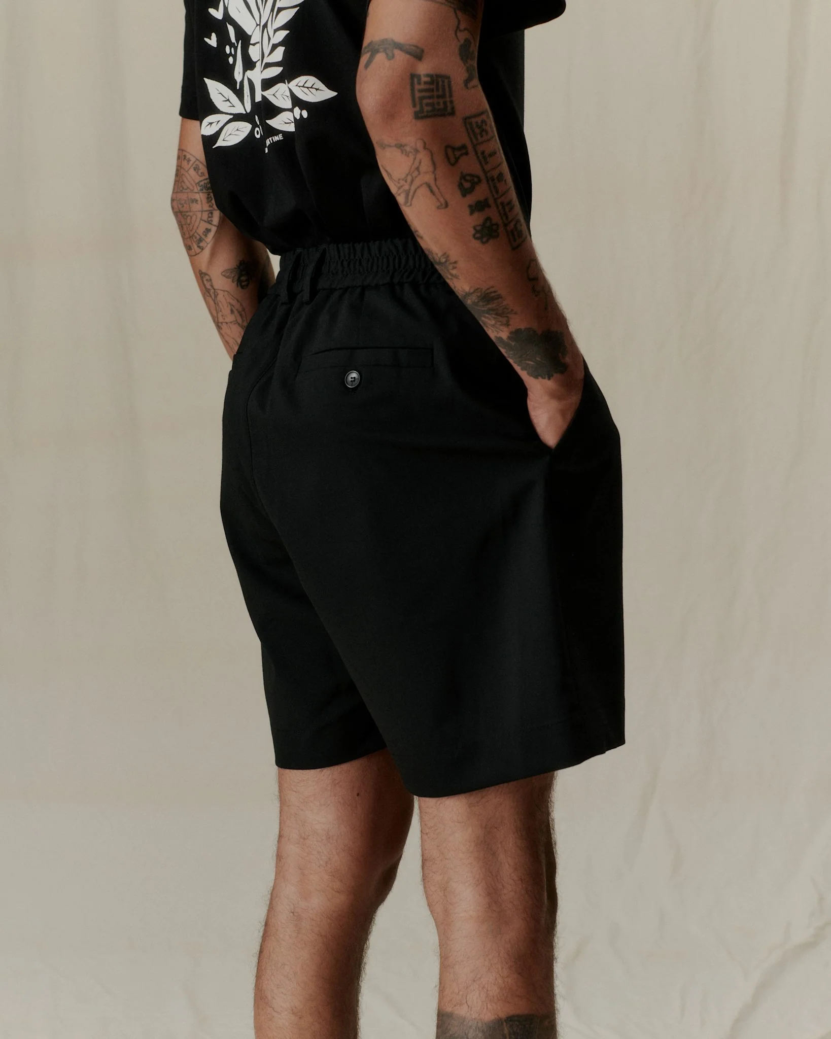 Uptown - Black - Image 4