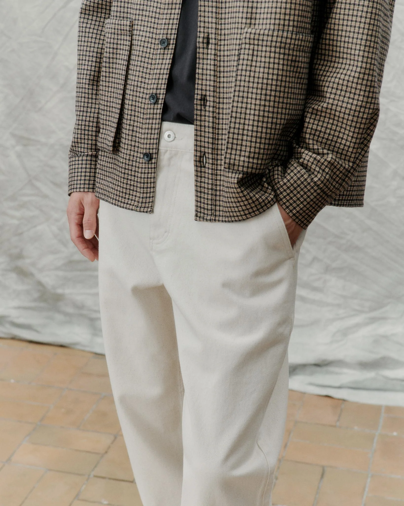 Venture - Taupe Check - Image 4